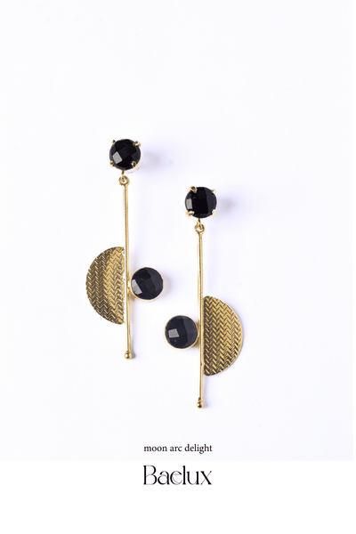 Moon Arc Delight Earrings - Baelux