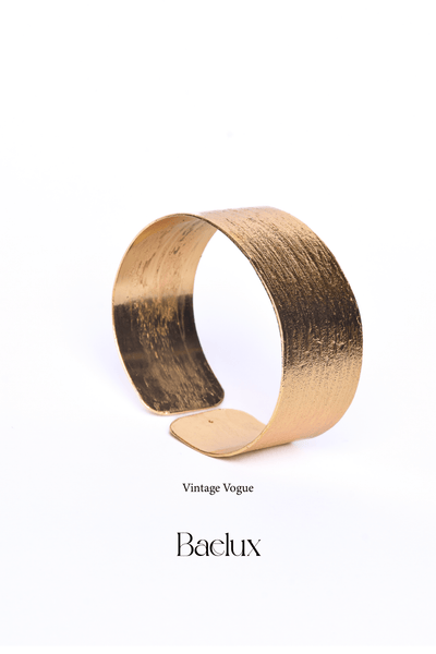 Vintage Vogue Cuff - Baelux
