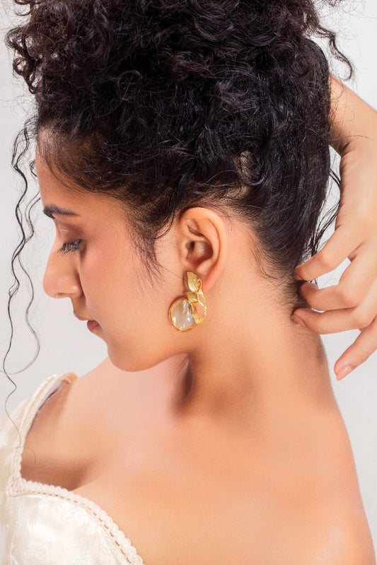 White Sin Earrings - Baelux