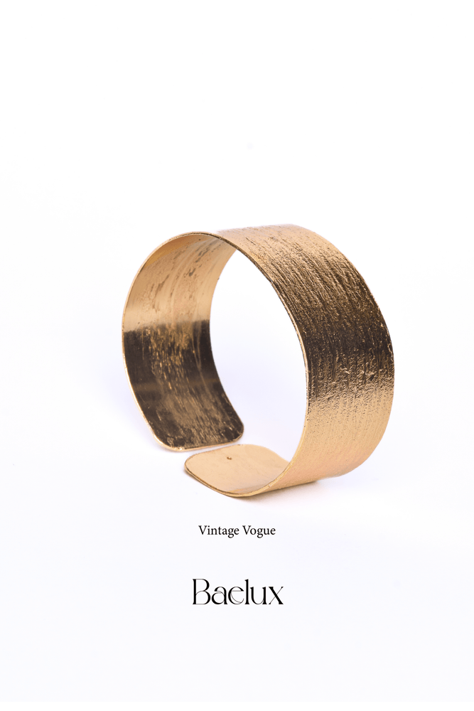 Vintage Vogue Cuff - Baelux